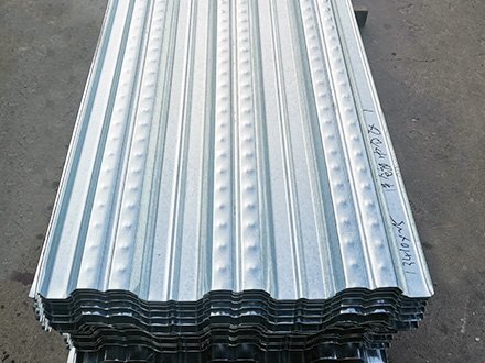 阿里巴巴考拉海购华北智慧物流中心采用津双达720型楼承板