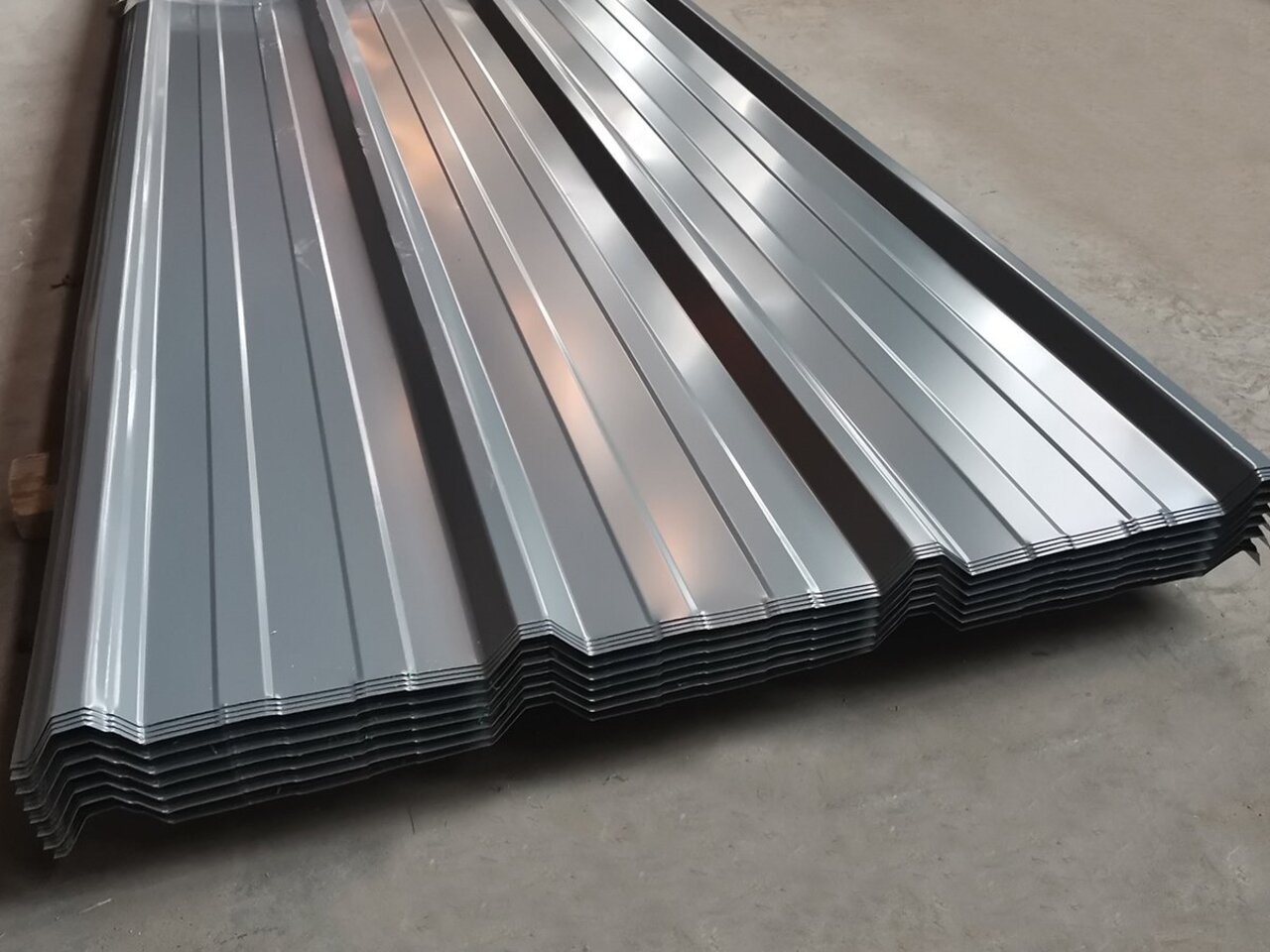 <b>YX25-287-860型彩钢瓦</b>