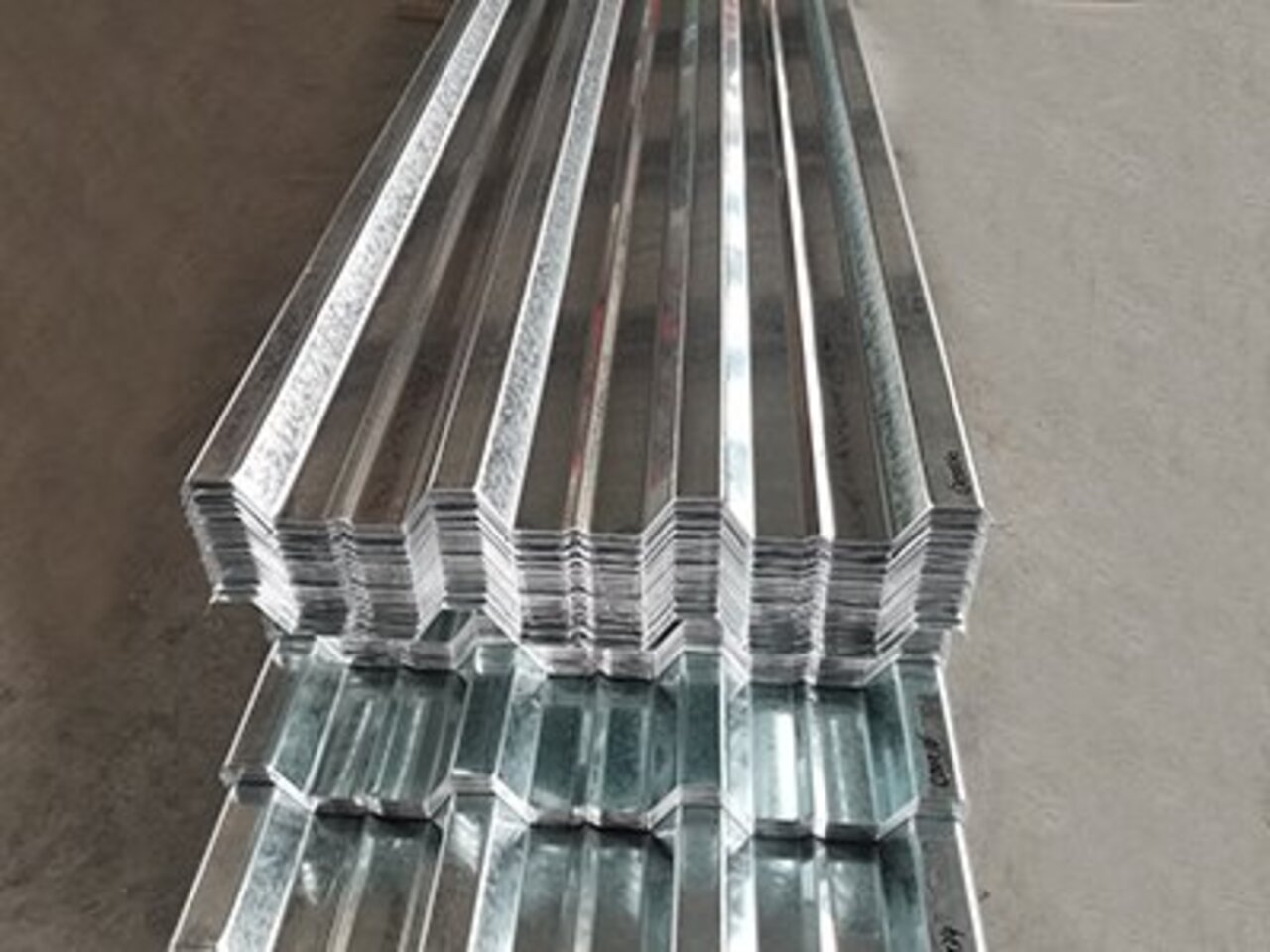 YX51-250-750开口型楼承板