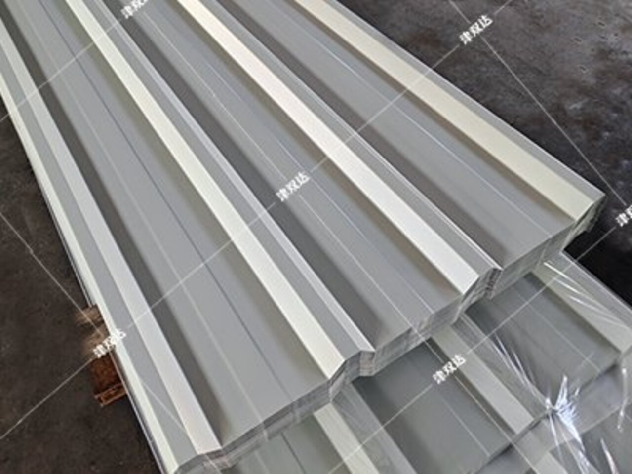 yx35-280-840型彩钢瓦